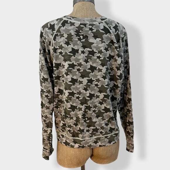 Monrow Raglan Star Camo Long‎ Sleeve M - Picture 3 of 5